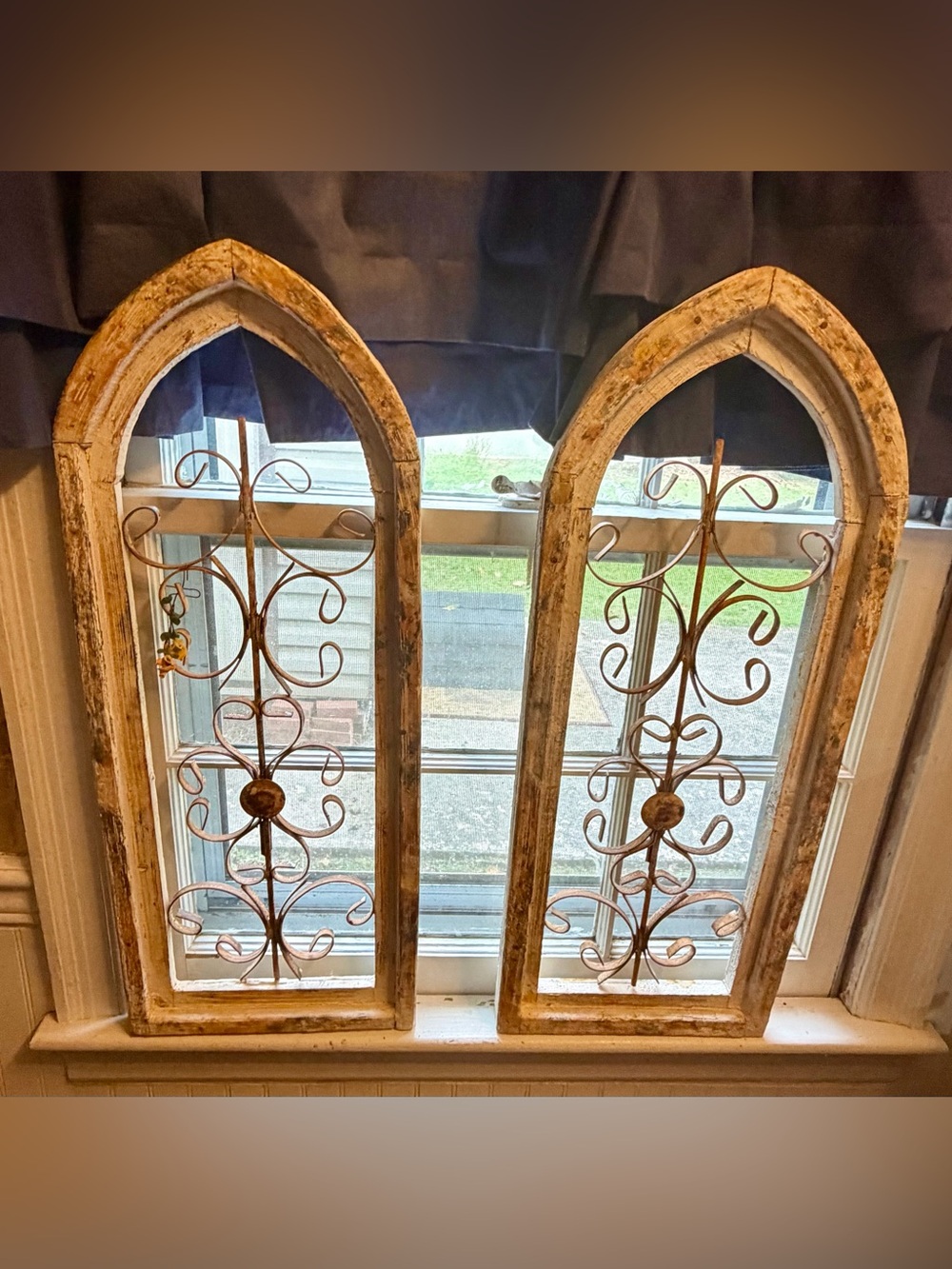 Rustic Arch Iron Wall Panels in Distressed White and Brown